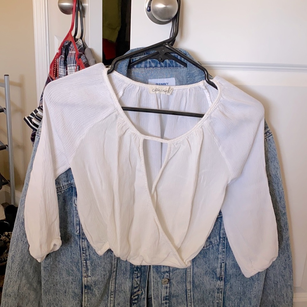 cute chloe & katie shirt